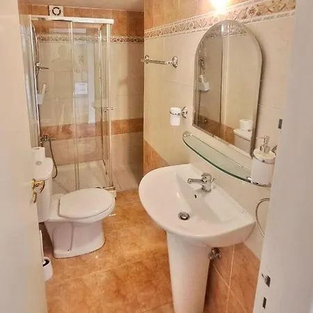 Apartament Tropical Cozy 1 - Bedroom Limassol